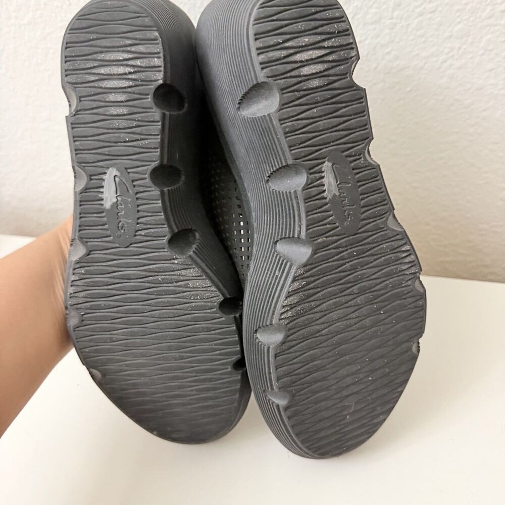 Clarks Artisan Black Nubuck Wedge Sandals Peep Toe Hook Loop Women’s 11 - Picture 6 of 11